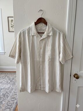 Tommy Bahama Men’s Large Striped Camp Shirt - EUC